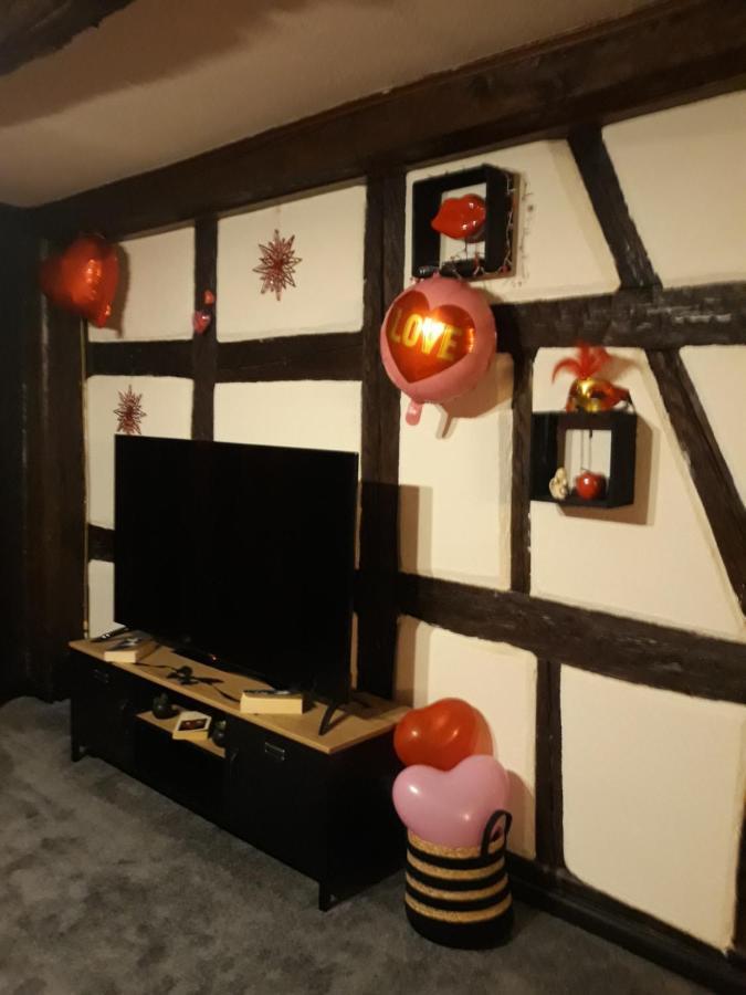 Love Room Le Rouge Et Noir Barr Εξωτερικό φωτογραφία